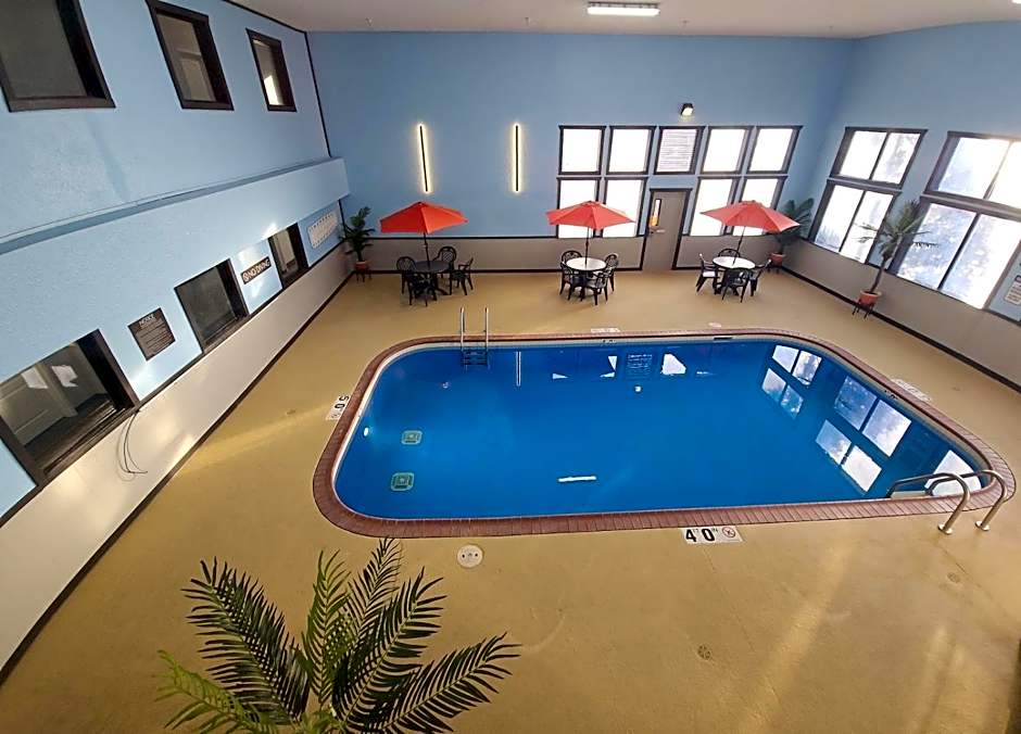 Riverview Inn & Suites, an Ascend Collection Hotel