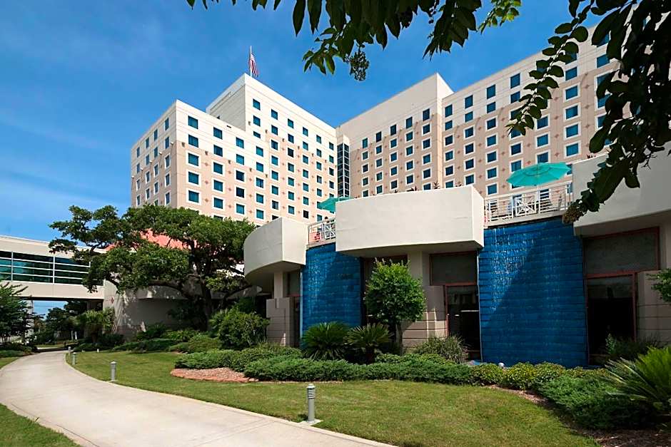 Harrah's Gulf Coast Hotel & Casino - A Caesars Rewards Destination
