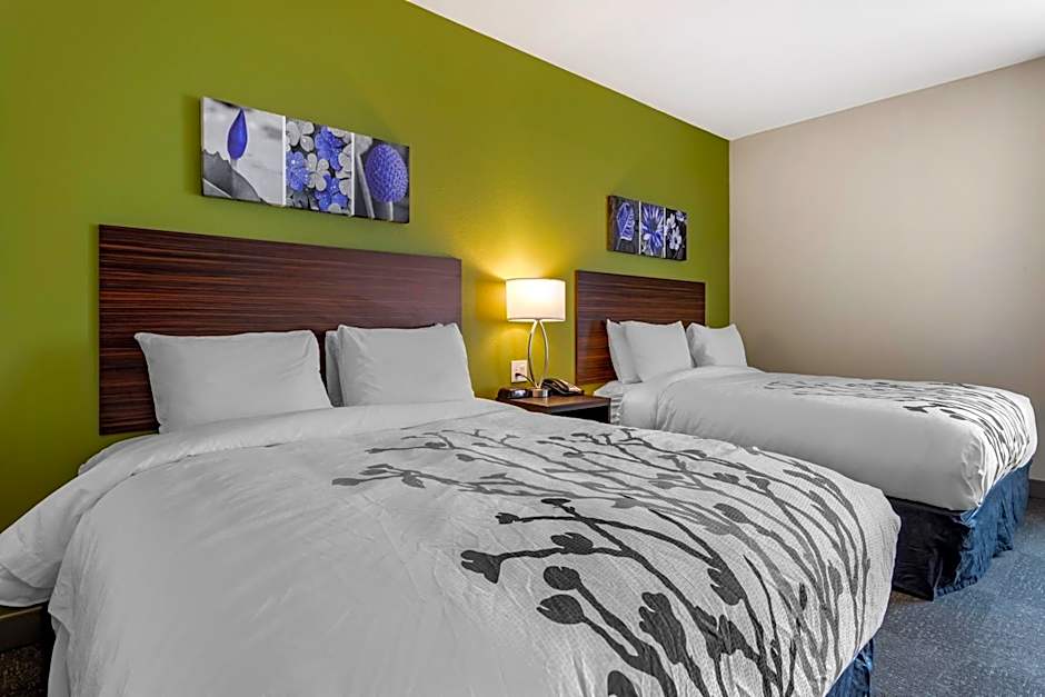 Redwood inn & Suites Crosby