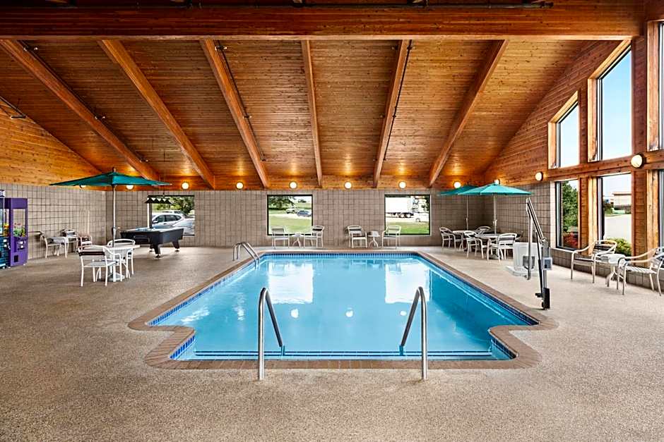AmericInn by Wyndham Sauk Centre