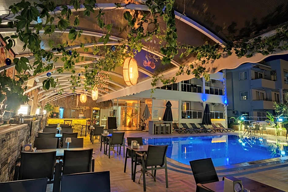 Moni Hotel