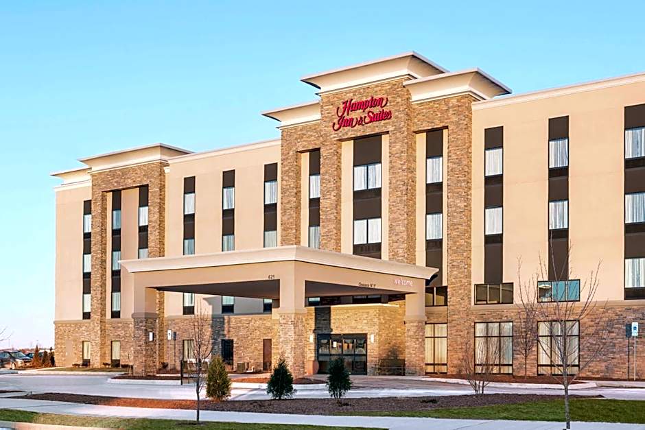 Photo 1 of 30 of Hampton Inn By Hilton and Suites Minooka