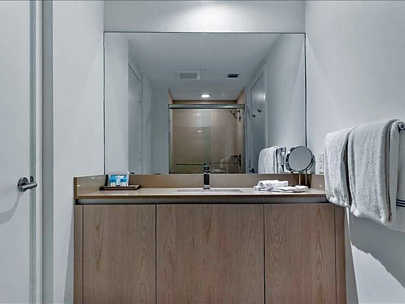 Beachside Contemporary Residence in Lyfe