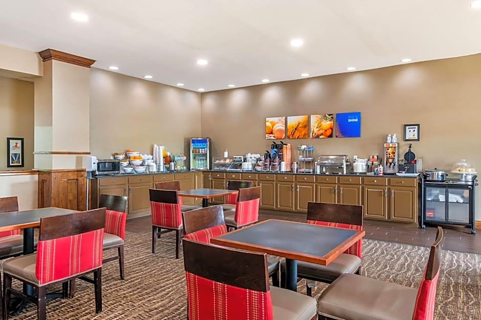 Comfort Suites - Jefferson City