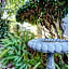 Pelican Cove Inn