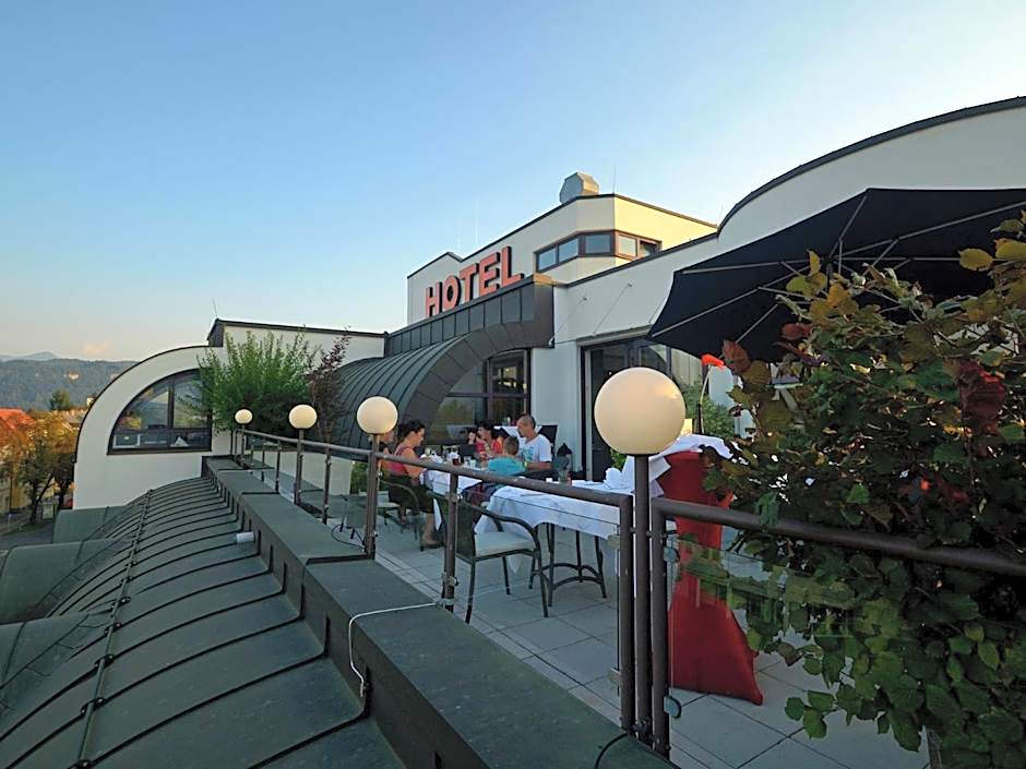 Skycity Hotel Atrigon