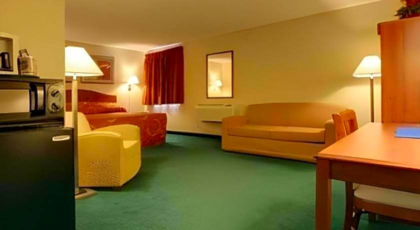 Americas Best Value Inn St. Louis South