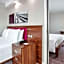 Hampton Bristol City