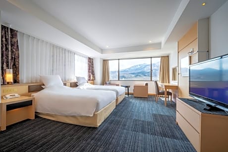 Japanese-Western Style Privilege Deluxe Suite with Two Single Beds and Two Futon Beds - Mountain View