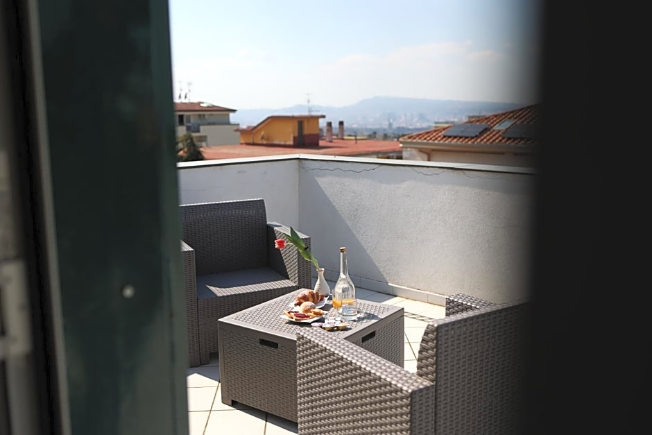 B&B Privileged – Pollena Trocchia, CO