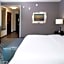 Hampton Inn By Hilton And Suites Greensboro/Coliseum Area, Nc