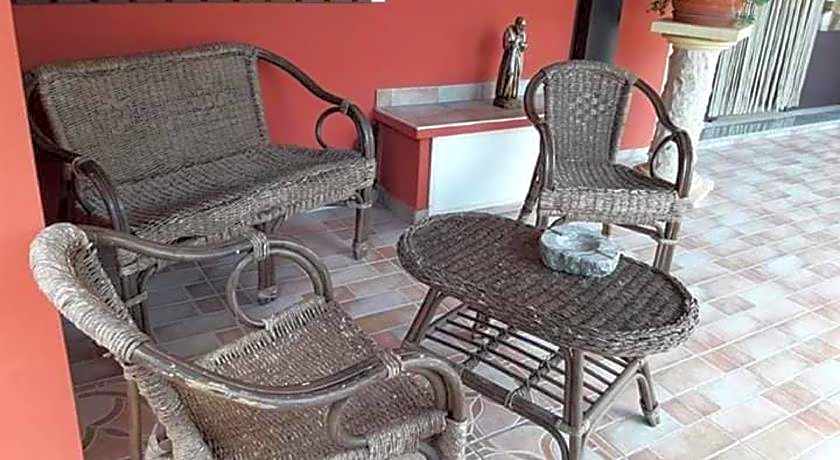 B&b Villa Santa Sofia by holidayngo