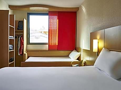 Double Room with Extra Bed