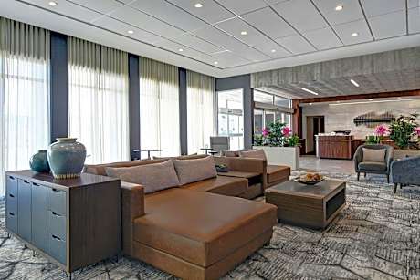 Courtyard by Marriott Hamilton