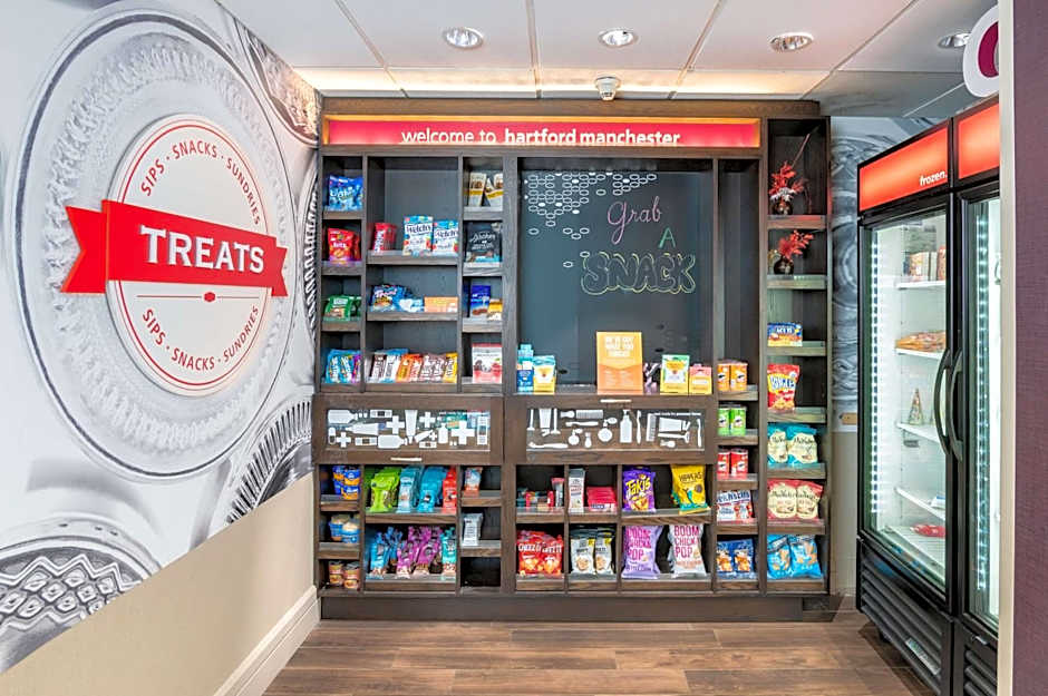 Hampton Inn By Hilton & Suites Manchester