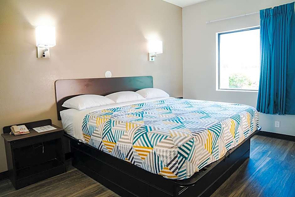 Motel 6-Caseyville, IL - Caseyville Il