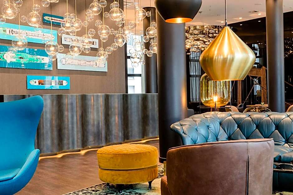 Motel One Köln-Altstadt