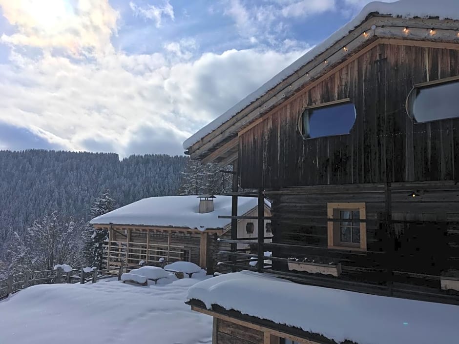 Chalet-Hôtel Borgo Eibn Mountain Lodge, The Originals Relais