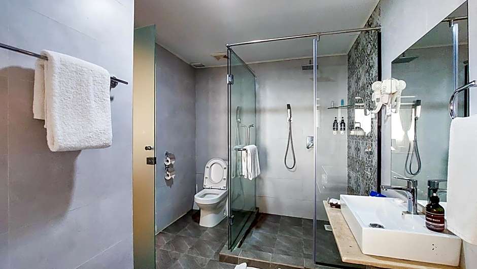 PrideInn Plaza Nairobi Airport