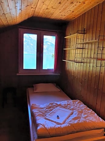 Twin Room with Shared Bathroom and Lake View