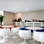 Clarion Inn & Suites Kissimmee-Lake Buena Vista South