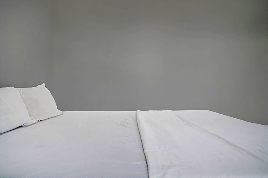 Hotel O Home Stay Syariah Aom Kusman