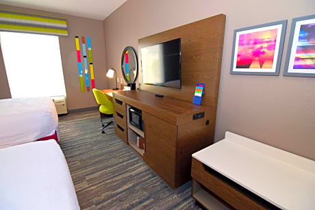 Room with Two Queen Beds - Non-Smoking