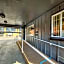 Lake Ridge Hotel