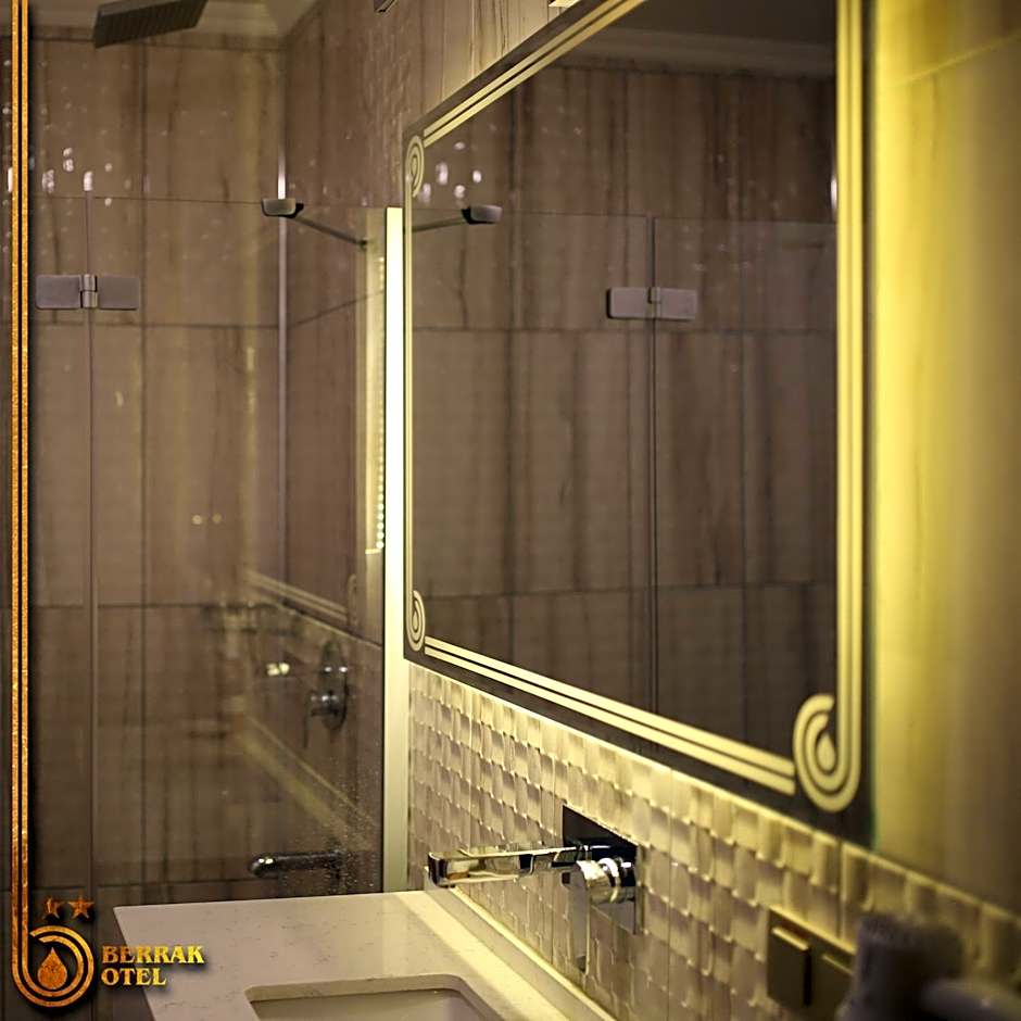 Berrak Otel