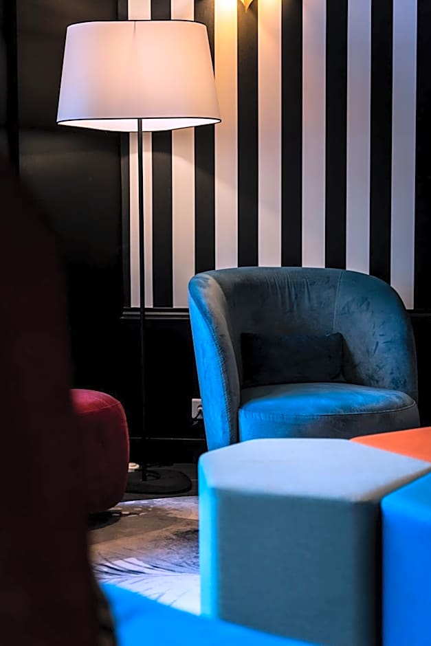 Hotel Montparnasse Saint Germain