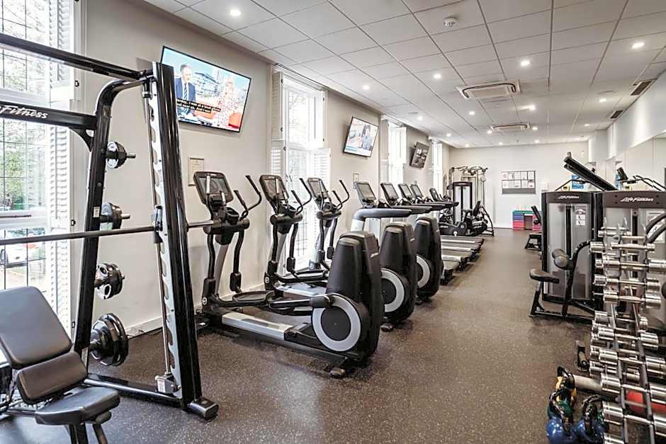 Greenwoods Hotel & Spa