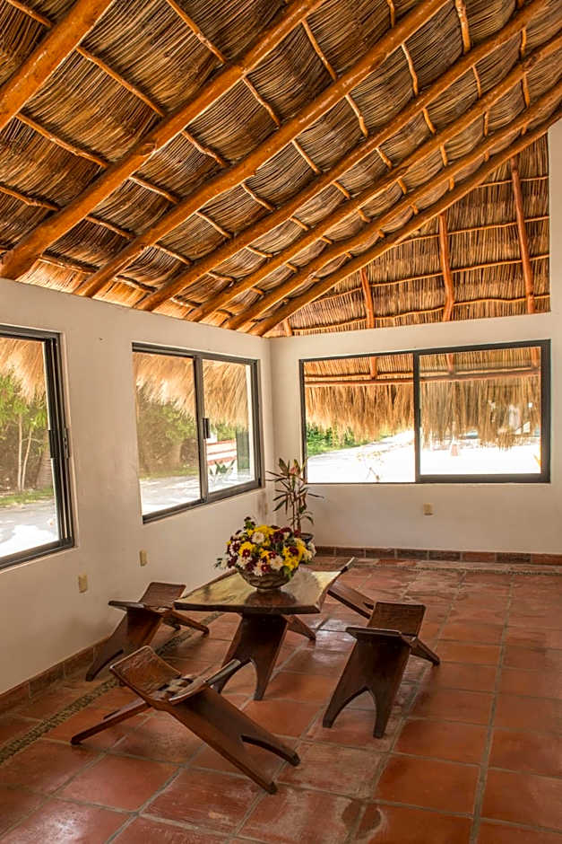 HOTEL VILLA AZUL