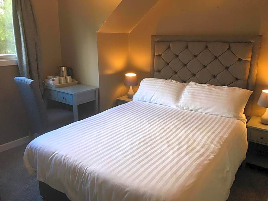 Highland Bridge Hotel
