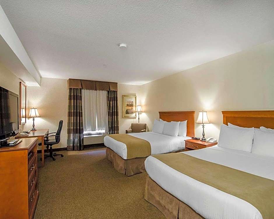 Quality Inn & Suites Grande Prairie