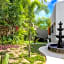 Villa Kiwi. Huge Pool, Steps To Town n Beach. 6 plus BRM 7.5 BTH 3 KCN