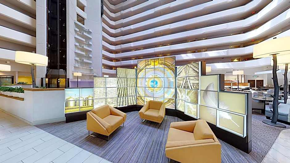 Sheraton West Des Moines Hotel