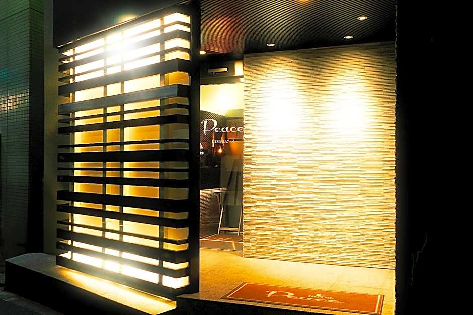 Hotel Peace (Adult Only)