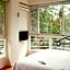Young Chi Ku Hot Spring B&B