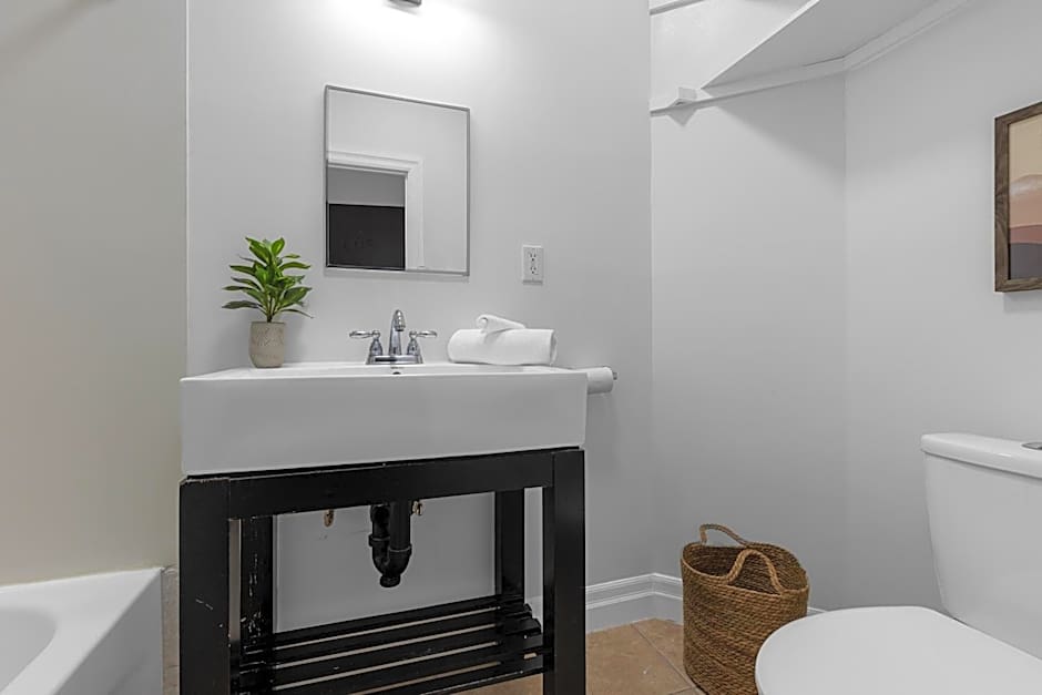 Le Sand & Stone Hotel