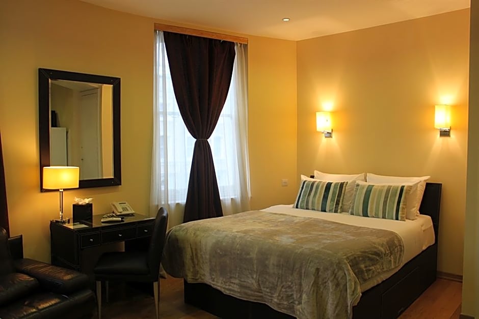 The Royal Chulan Hyde Park Hotel