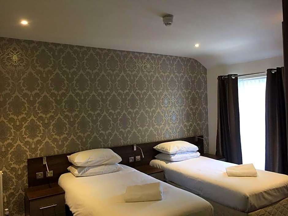 Marlborough Hotel