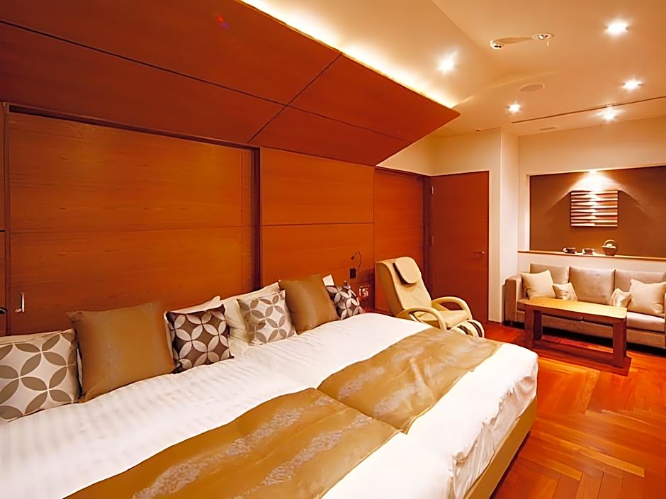 Hotel Coco Grand Takasaki