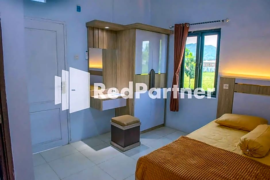 Hotel Rai's Palopo Exclusive Mitra RedDoorz