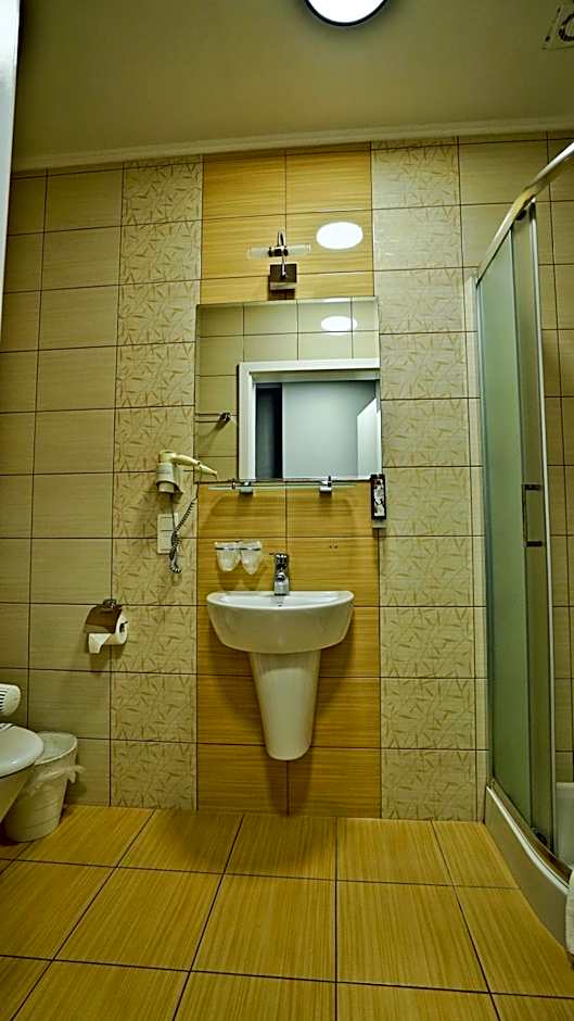 Hotel Made in Napoli by Siervo Międzybórz