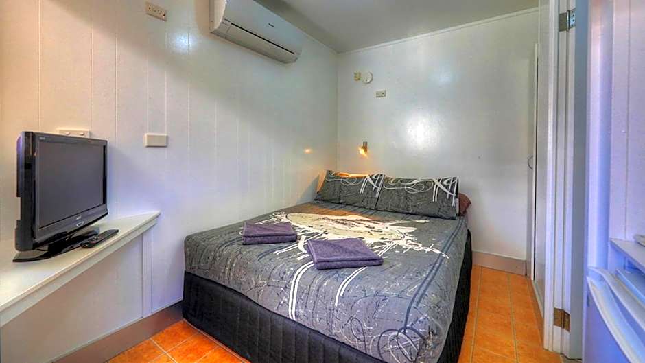 Halls Creek Motel