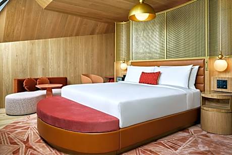 Cozy Studio King Suite