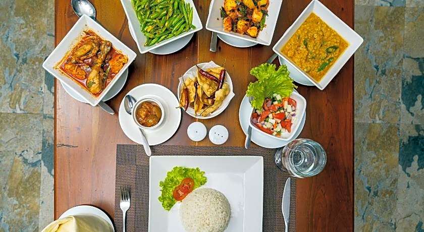 Hotel Travellers Nest