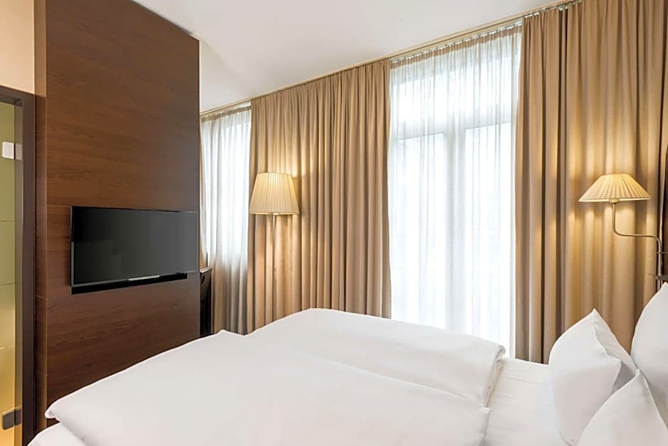 NH Dusseldorf Konigsallee