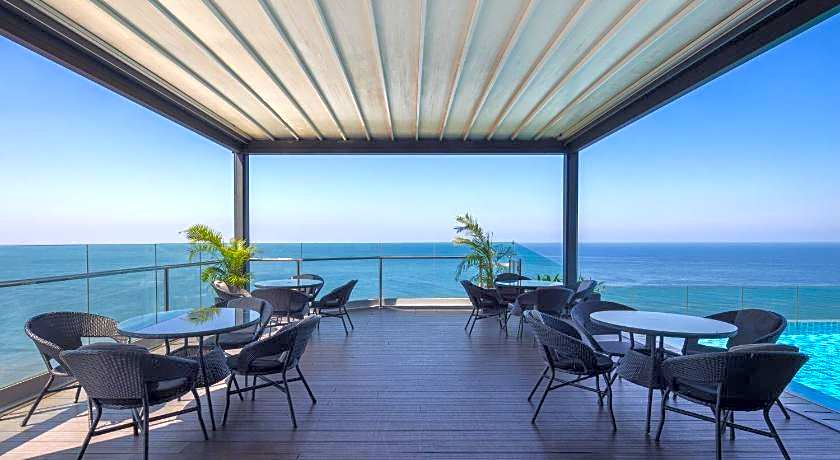 Radisson Hotel Colombo