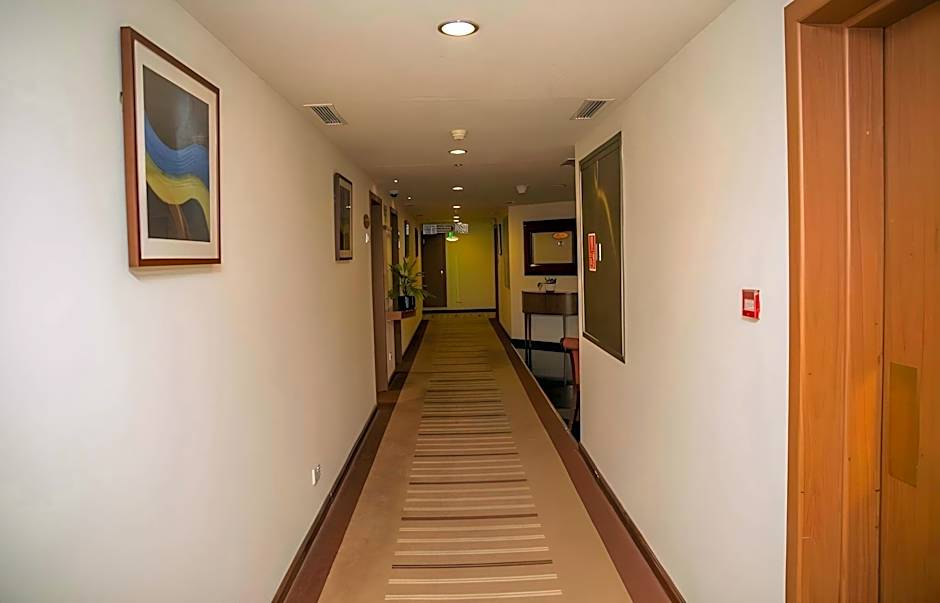 Saffron Boutique Hotel